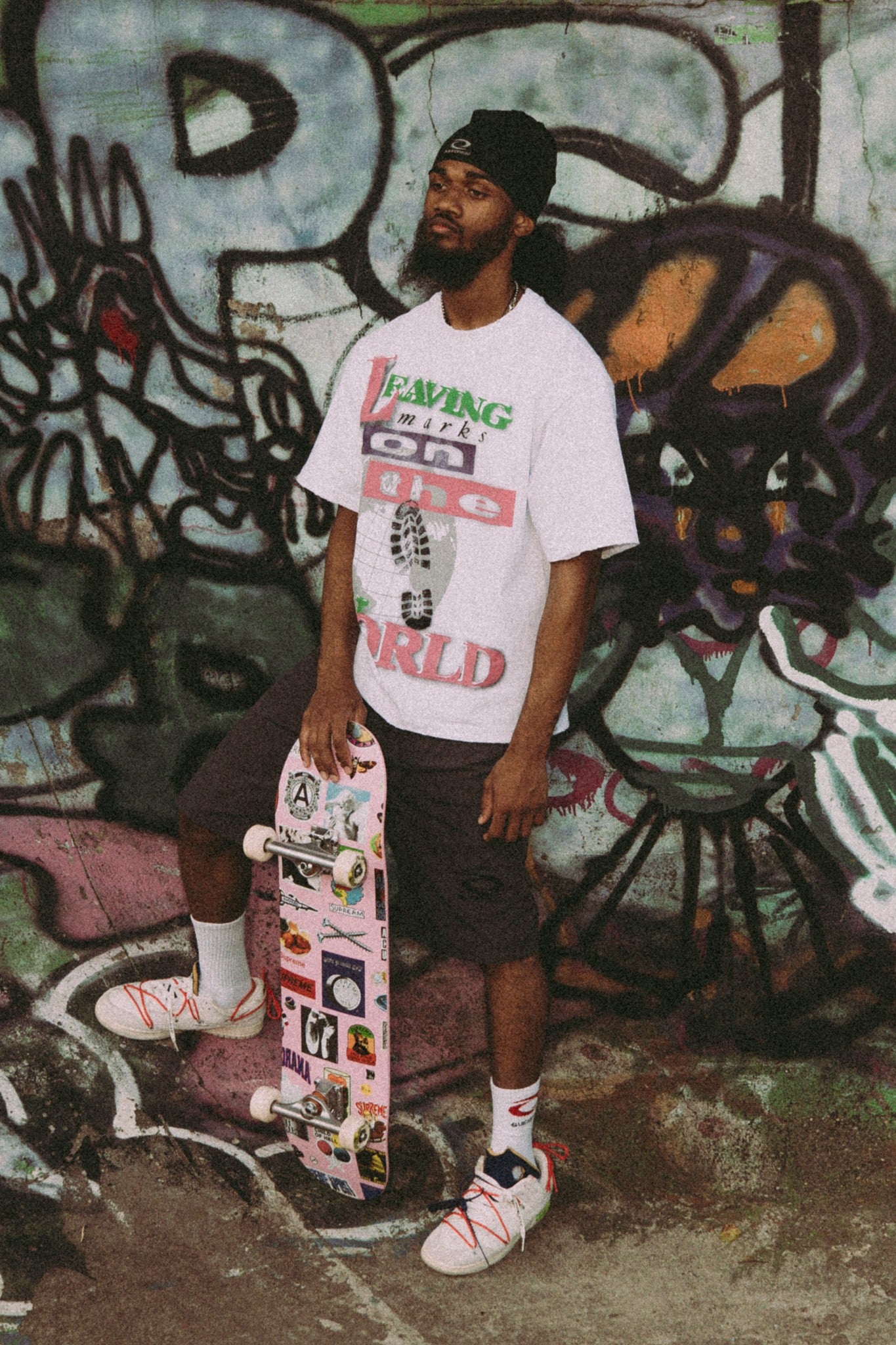 "LOMOTW" Distressed Tee